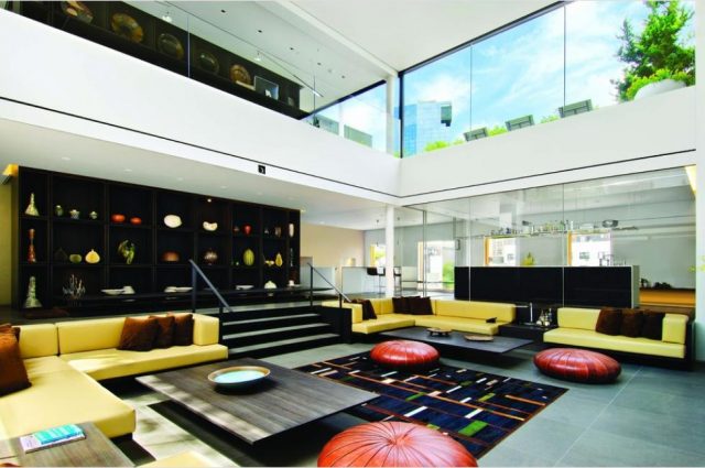 Soho Gallery Penthouse!