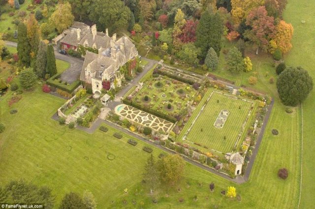 The Beckham’s New Home!