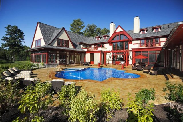 Saratoga Springs Mansion Auction!
