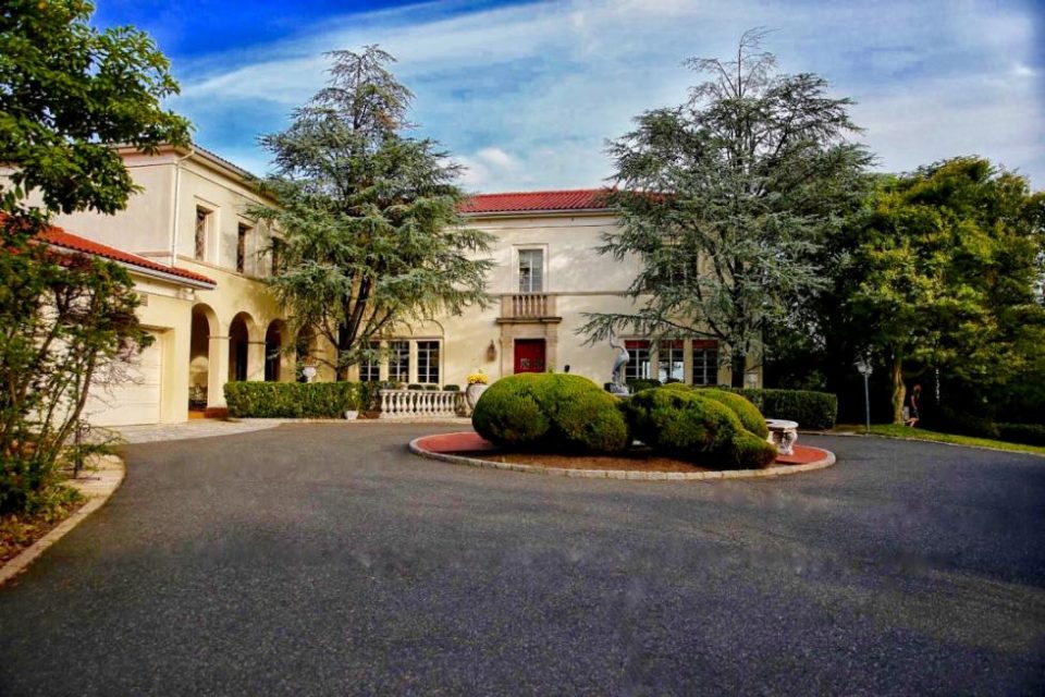 New Jersey Mob Boss Mansion Auction!