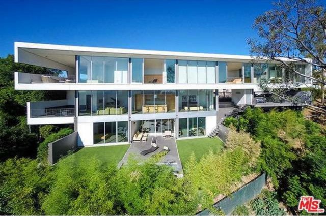 Beverly Hills Caverhill Residence!