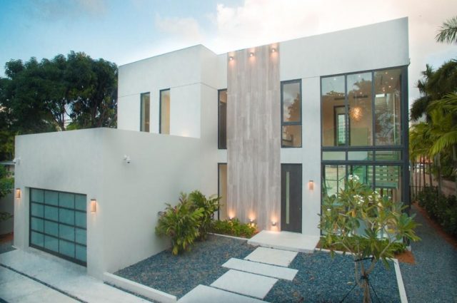 Miami Beach Intracoastal Contemporary!
