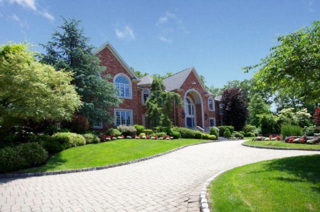 Puff Daddy’s New Jersey Mansion!