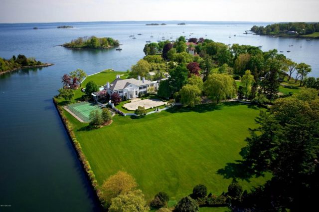 Donald Trump’s First Mansion Is For Sale at a Lower Price!