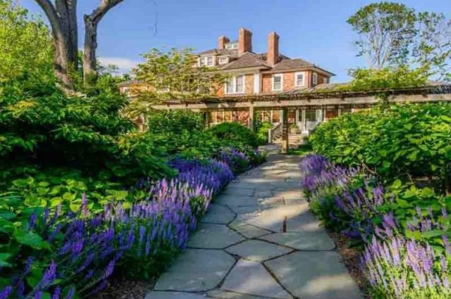 Matt Lauer Buys Richard Gere’s Mansion
