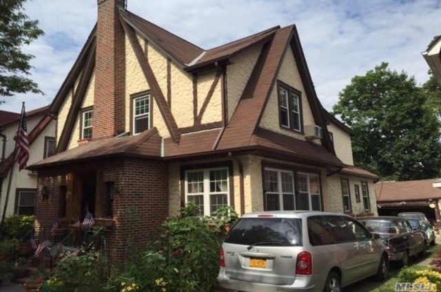 Trump Birthplace Home For Sale!