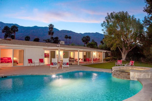 Walt Disney’s Palm Springs Vacation Home!
