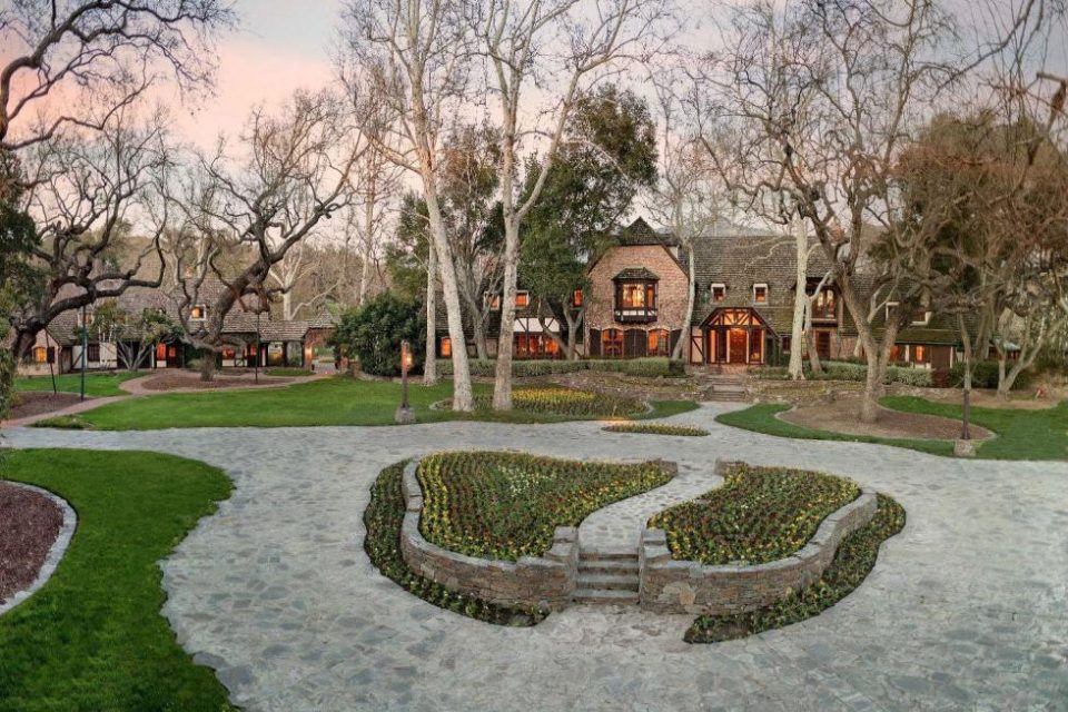 Michael Jackson’s Neverland Is a Bargain!