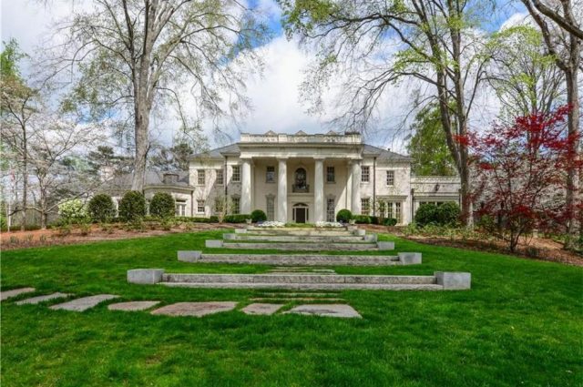 Atlanta’s White Oaks Mansion!