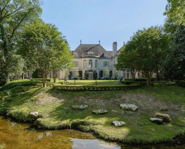 Everything is Bigger in Texas – $100 Million Mansion Auction!