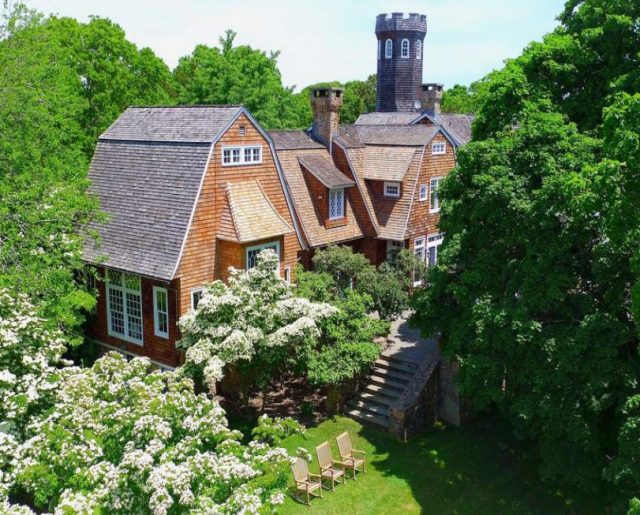 Christie Brinkley’s Hamptons Tower Home!