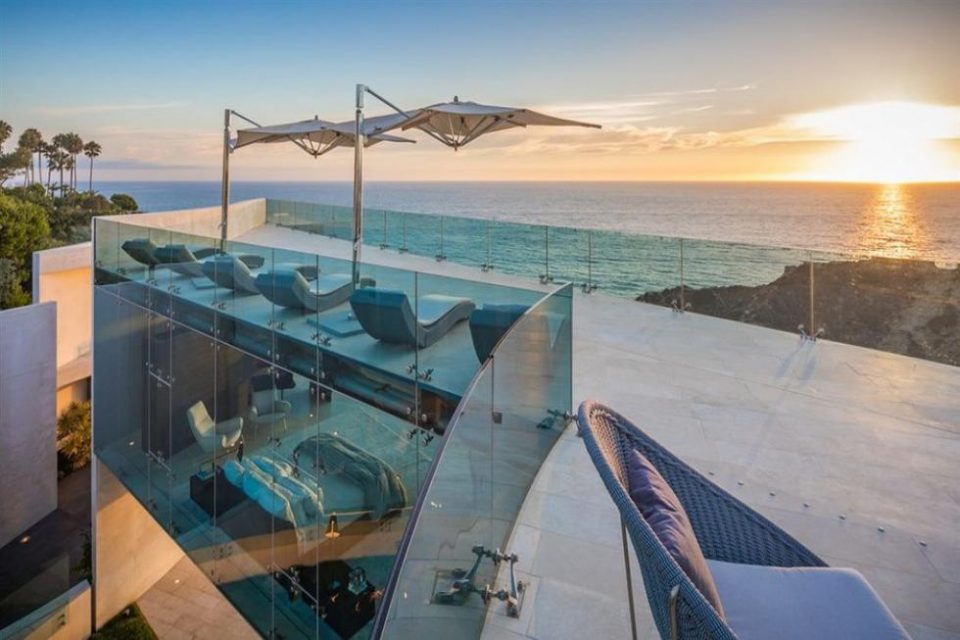 La Jolla’s $30 Million Razor House!