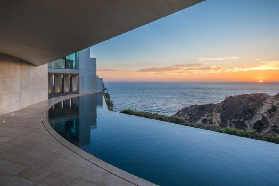 La Jolla's $30 Million Razor House! | Top Ten Real Estate Deals