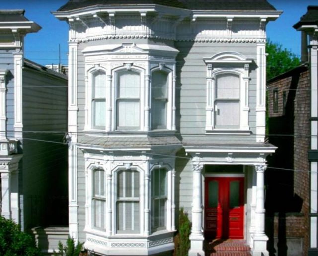 TV Sitcom ‘Full House’ Hits Market!