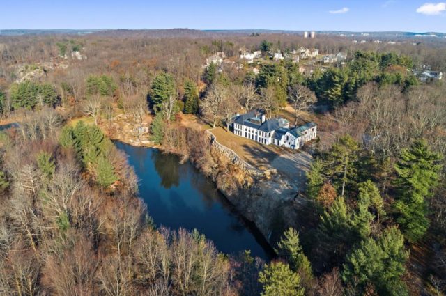 Macy’s & Hearst Mansion Going To Auction!