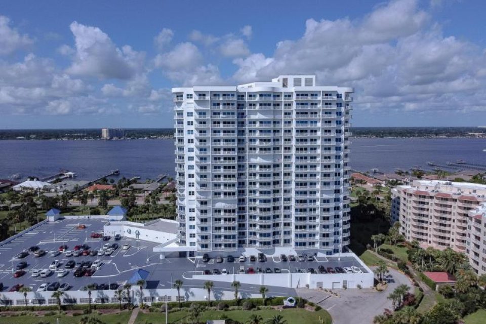 Two Oceans West Daytona Beach Shores 1