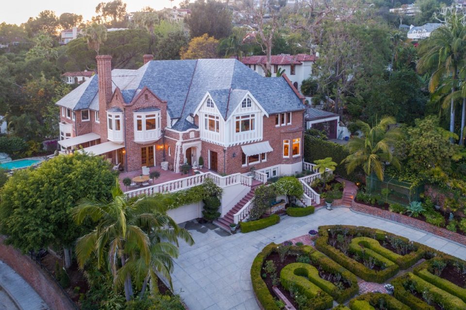 Michael Feinstein’s Historic Mansion with Ties To Russia!