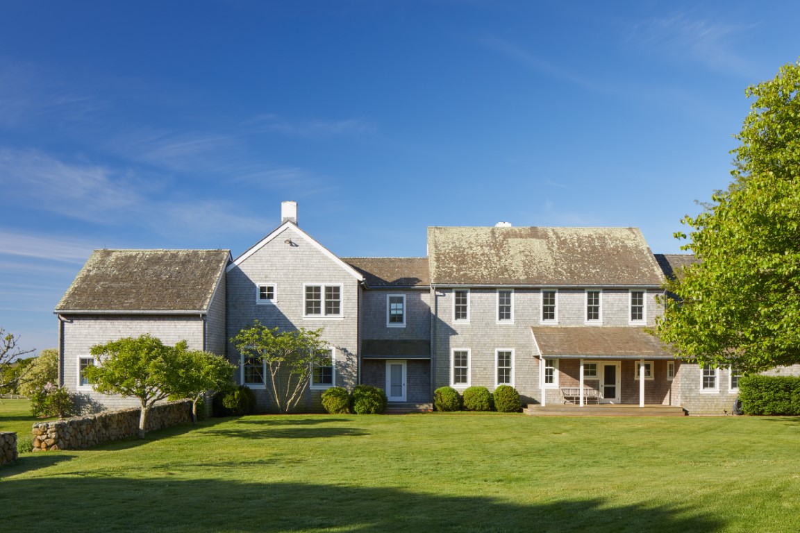 Jacqueline Kennedy's Red Gate Farm Is For Sale! | Top Real Estate Deals