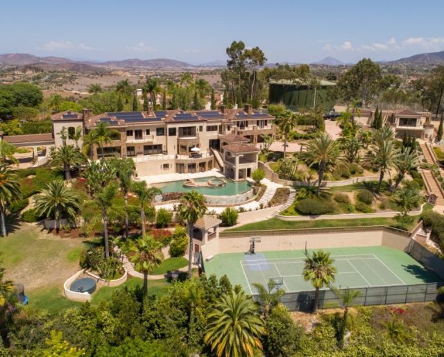 Beach Boy Mike Love’s Mansion Has Everything Except a Beach!