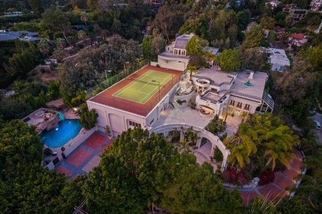 LA Mansion Prince Painted Purple Is For Sale!