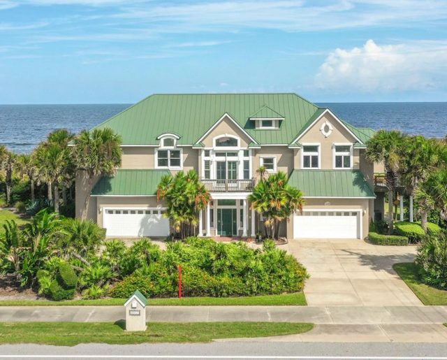 Oceanfront Homes – 90 Minutes to Disney!