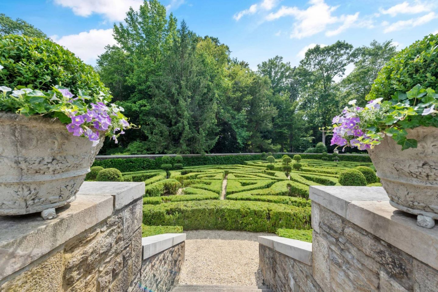Vince Camuto's Widow to Auction Lavish Greenwich Estate