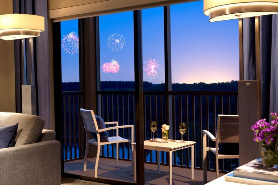 Grove Resort4
