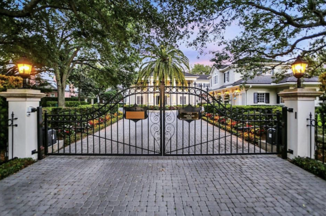 Derek Jeter Asks $29 Million For Tom Brady Rental!