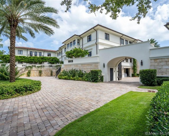 Marc Anthony Is Selling His Humongous Florida Mansion!