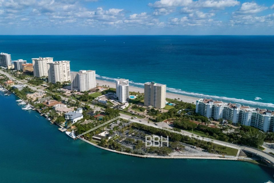 Boca Beach House 11