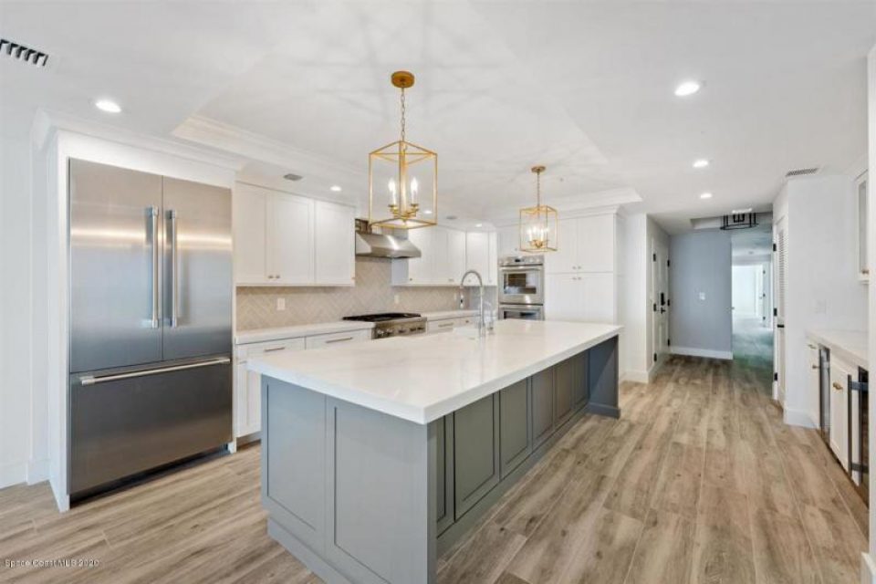 951 Ocean 10