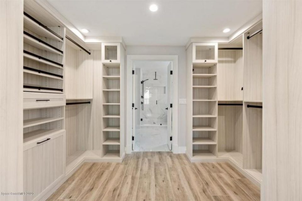 951 Ocean 15