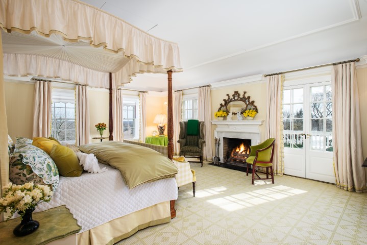 Susie Hilfiger’s Historic Greenwich Estate! | Top Ten Real Estate Deals ...