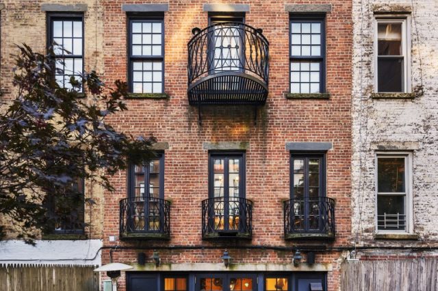 Walter Cronkite’s Longtime New York Brownstone!