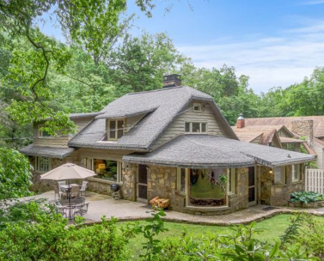 Original Home of Billy Graham Enters Market for the First Time at $599,000