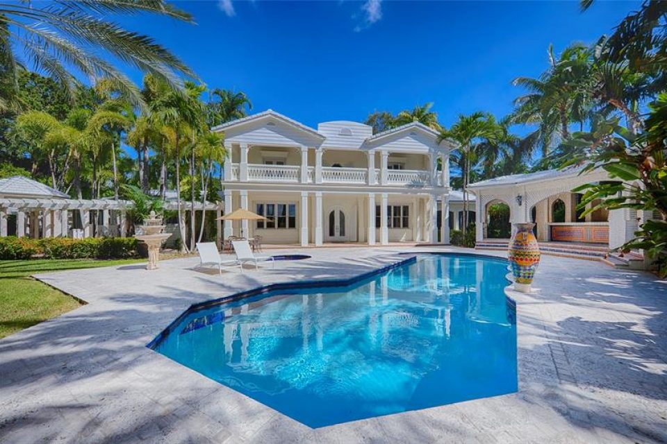 Diddy Expands His Star Island Compound!