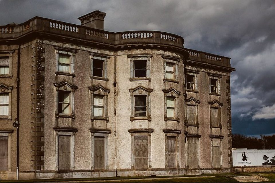 35600590-8941707-Loftus_Hall_on_the_Hook_Peninsula_in_Wexford_on_Ireland_s_south_-a-49_1605263660023