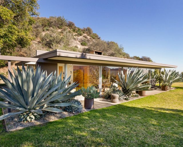Richard Neutra Designed Iconic Homes, Including One for His Secretary!