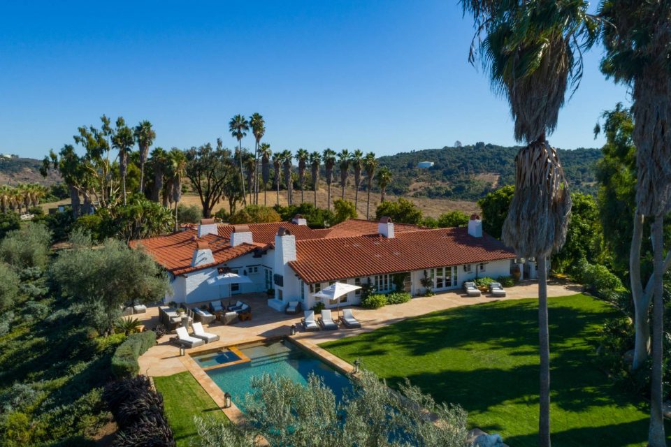 Sandra Bullock Lists 91-Acre San Diego Compound!