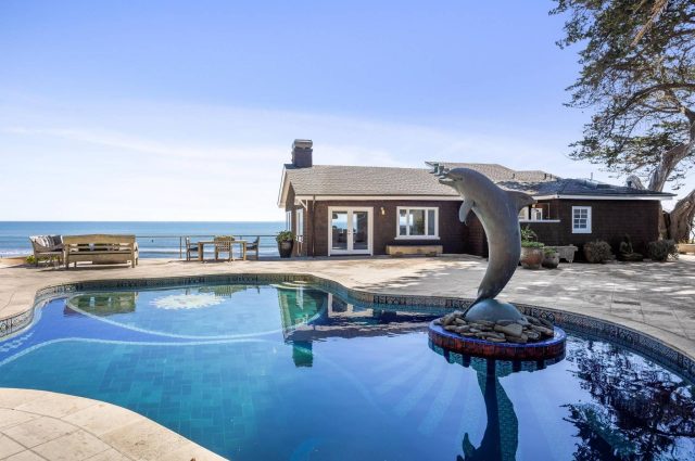 Grace Slick’s California Love-Era Beach House