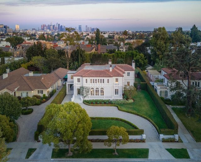 Stunning Home In Historic LA Neighborhood