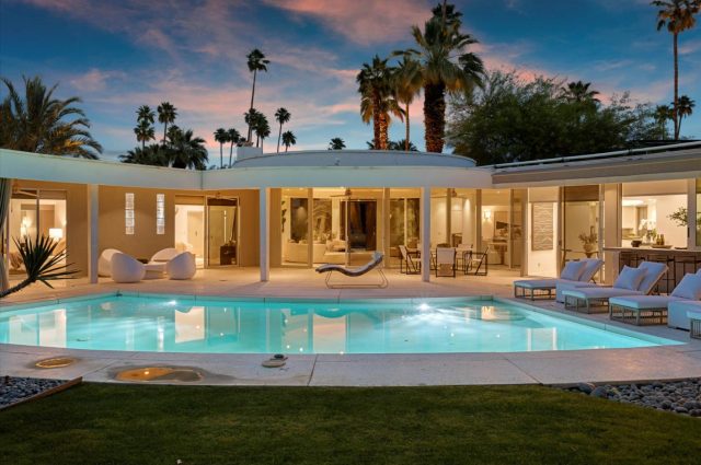 Loretta Young’s Palm Springs Home