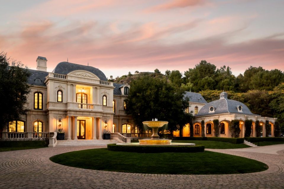 Paris Hilton Buys Mark Wahlberg’s LA Mansion for $63 Million