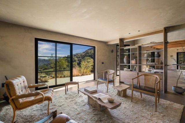 Topanga Canyon’s One-of-a-Kind “Egg House”