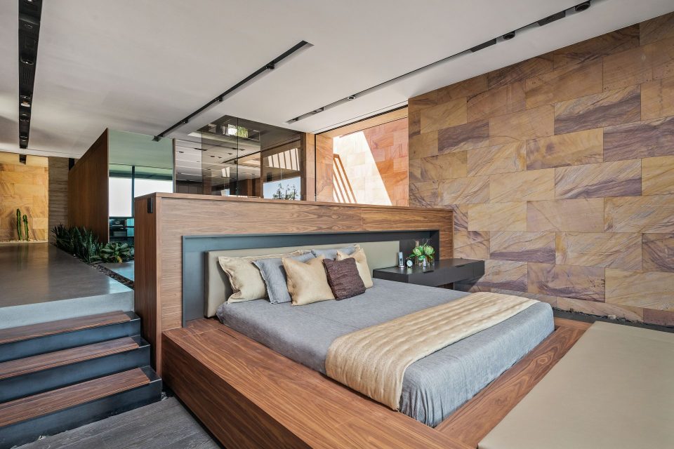 685 Dragon Peak Dr 11