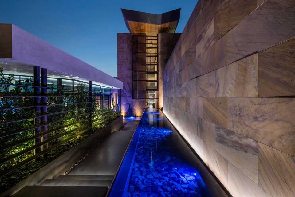 685 Dragon Peak Dr 28