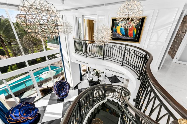 Il Villaggio Miami Beach Auction