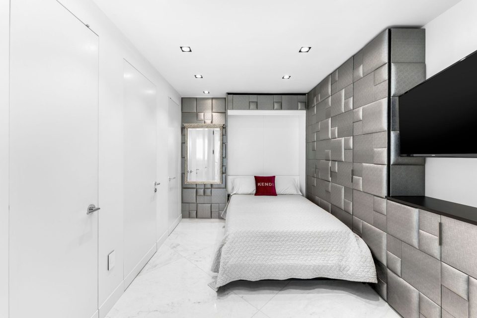 1455 Ocean 3