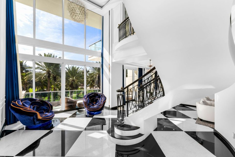 1455 Ocean 7