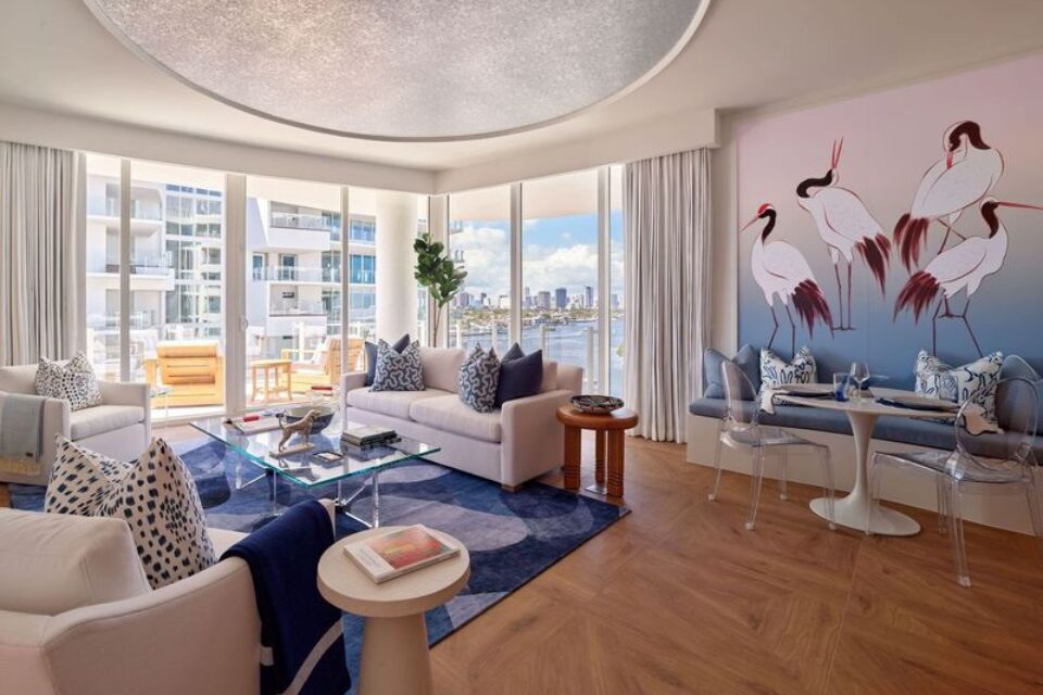 Pier 66 24